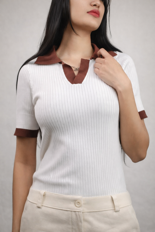 Old-Money Contrast Knit