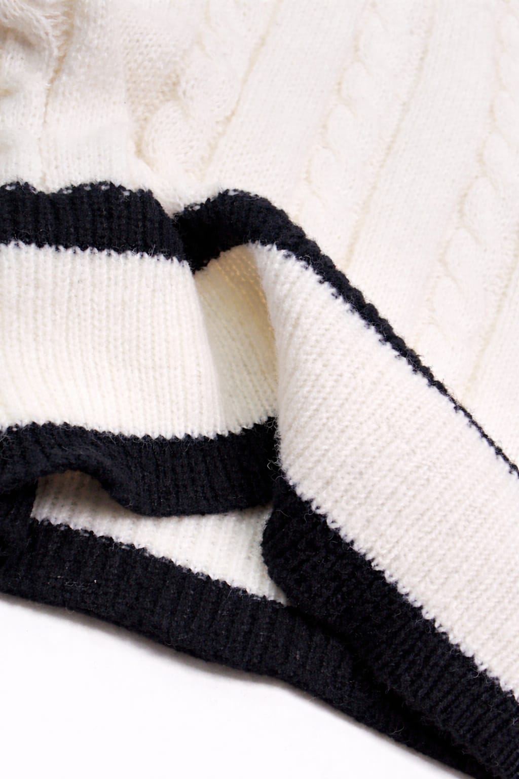 Regal Crest Cable Knit