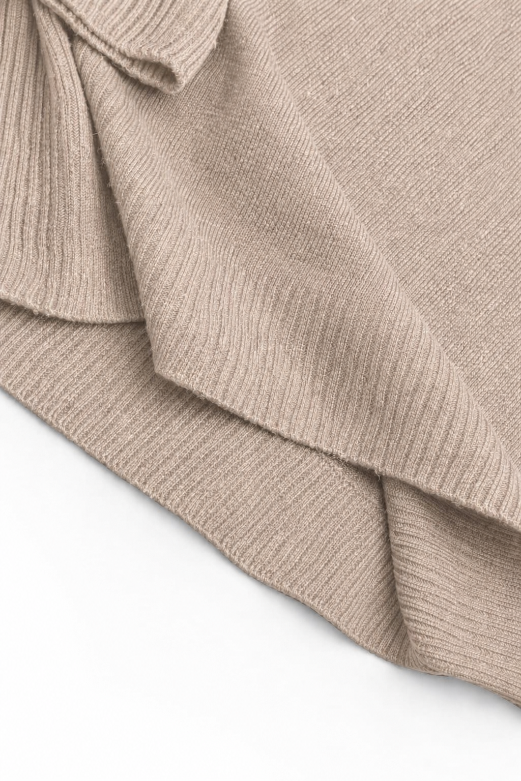 Monarch Cashmere Turtleneck